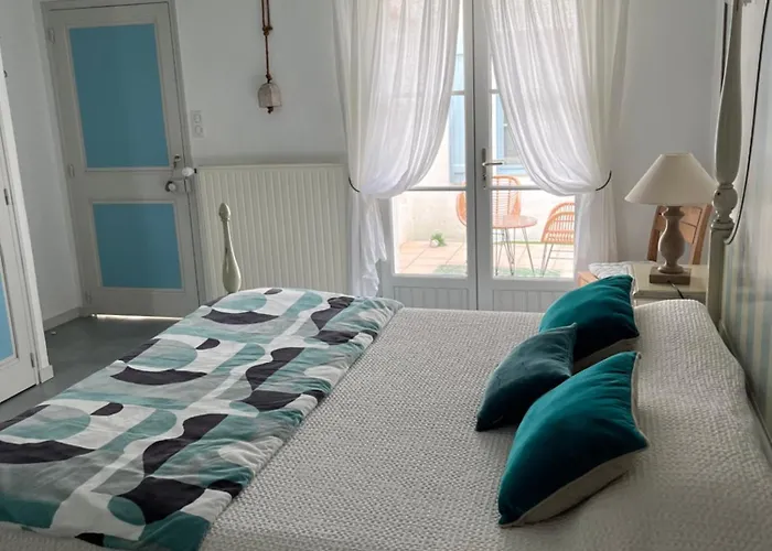 Les Chenes Verts Le Grand Vieil