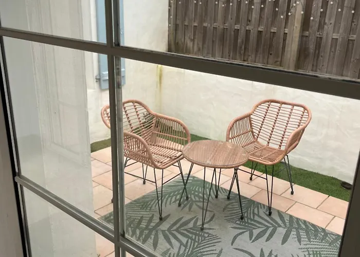 Couette-café Les Chenes Verts 3*