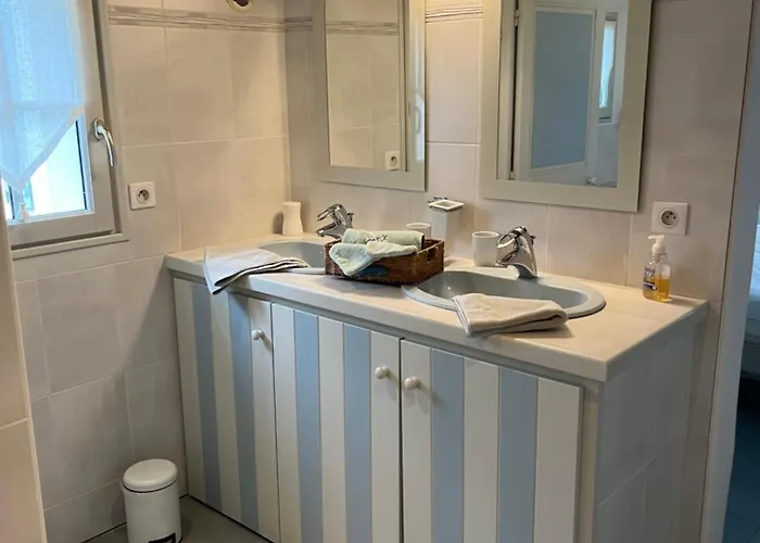 Les Chenes Verts 3* Le Grand Vieil